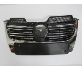 VOLKSWAGEN JETTA- 5- 06/10; ÖN PANJUR (NİKELAJ KAPLAMALI) SENSÖR DELİKSİZ (PLAKALIK 52 CM) (BFN) 1K5853653A9B9
