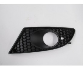 SEAT LEON- 05/09; SİS LAMBA KAPAĞI SOL SİYAH (SİS DELİKLİ) (TYG) 1P0853665A9B9