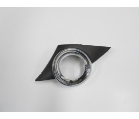 PEUGEOT 207- 06/09; SİS LAMBA KAPAĞI SOL SİYAH SİS DELİKLİ (SİS ÇERÇEVESİ NİKELAJLI)(SPORT TİPİ)(TYG 7452HW