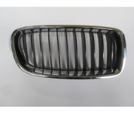 BMW 3 SERI- F30- 12/14; ÖN PANJUR SAĞ NİKELAJLI İÇ PETEKLERİ SİYAH (STANDART) (TW) 51137255412