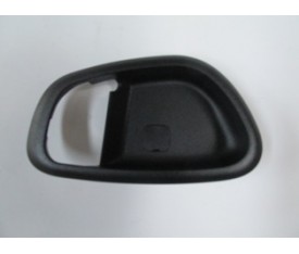 HYUNDAI I10- 08/11; ÖN KAPI İÇ AÇMA KOLU ÇERÇEVESİ SAĞ SİYAH 82621-0X0004X